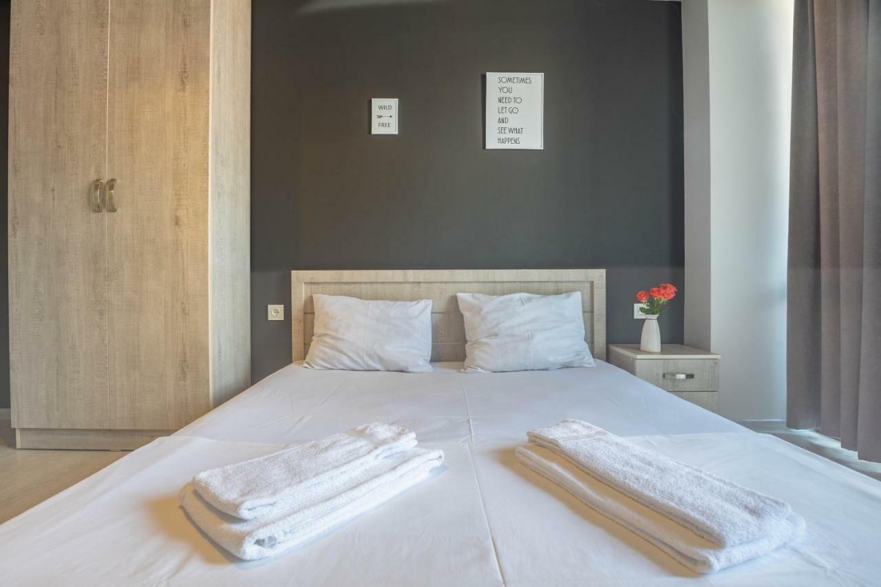 Stay Inn Apartments On Amiryan 15 يريفان المظهر الخارجي الصورة